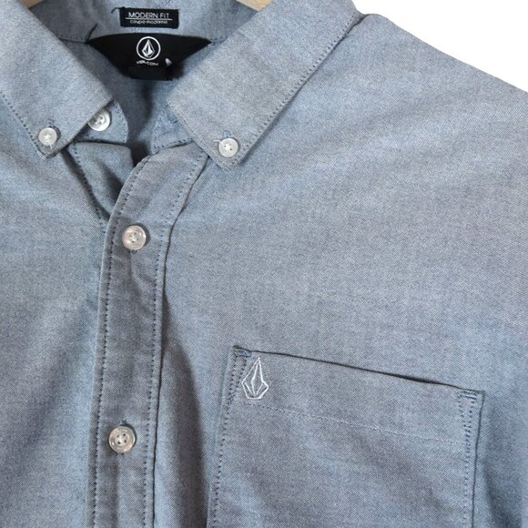 Volcom Blue Chambray Button Down Shirt Modern Fit L Skater Surf Casual - Picture 3 of 7